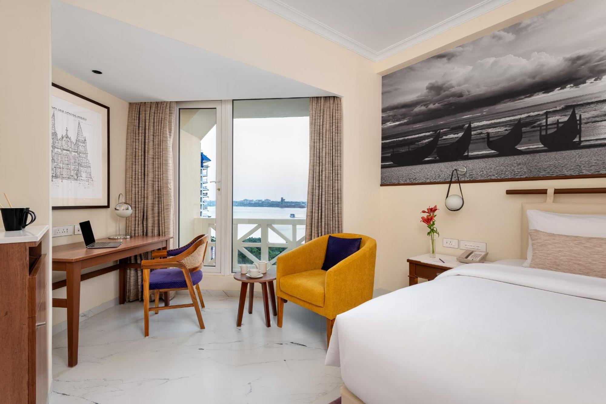 Vivanta Ernakulam, Marine Drive Kochi Екстериор снимка