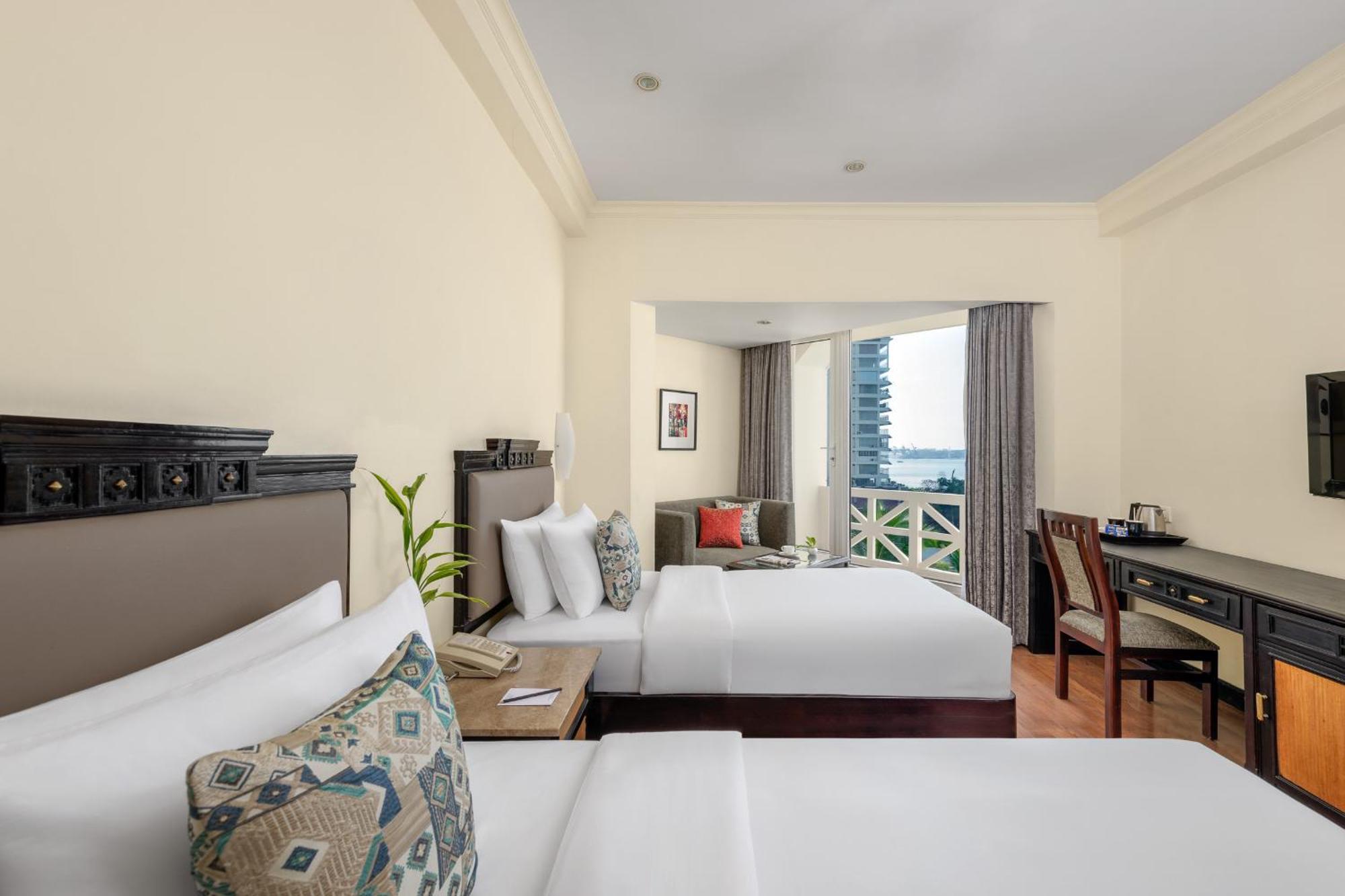 Vivanta Ernakulam, Marine Drive Kochi Екстериор снимка